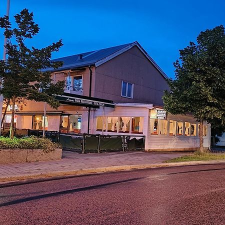 Koselig Hytte I Sverige 20 Minutter Fra Norskegrensen Ostervallskog Töcksfors Zewnętrze zdjęcie