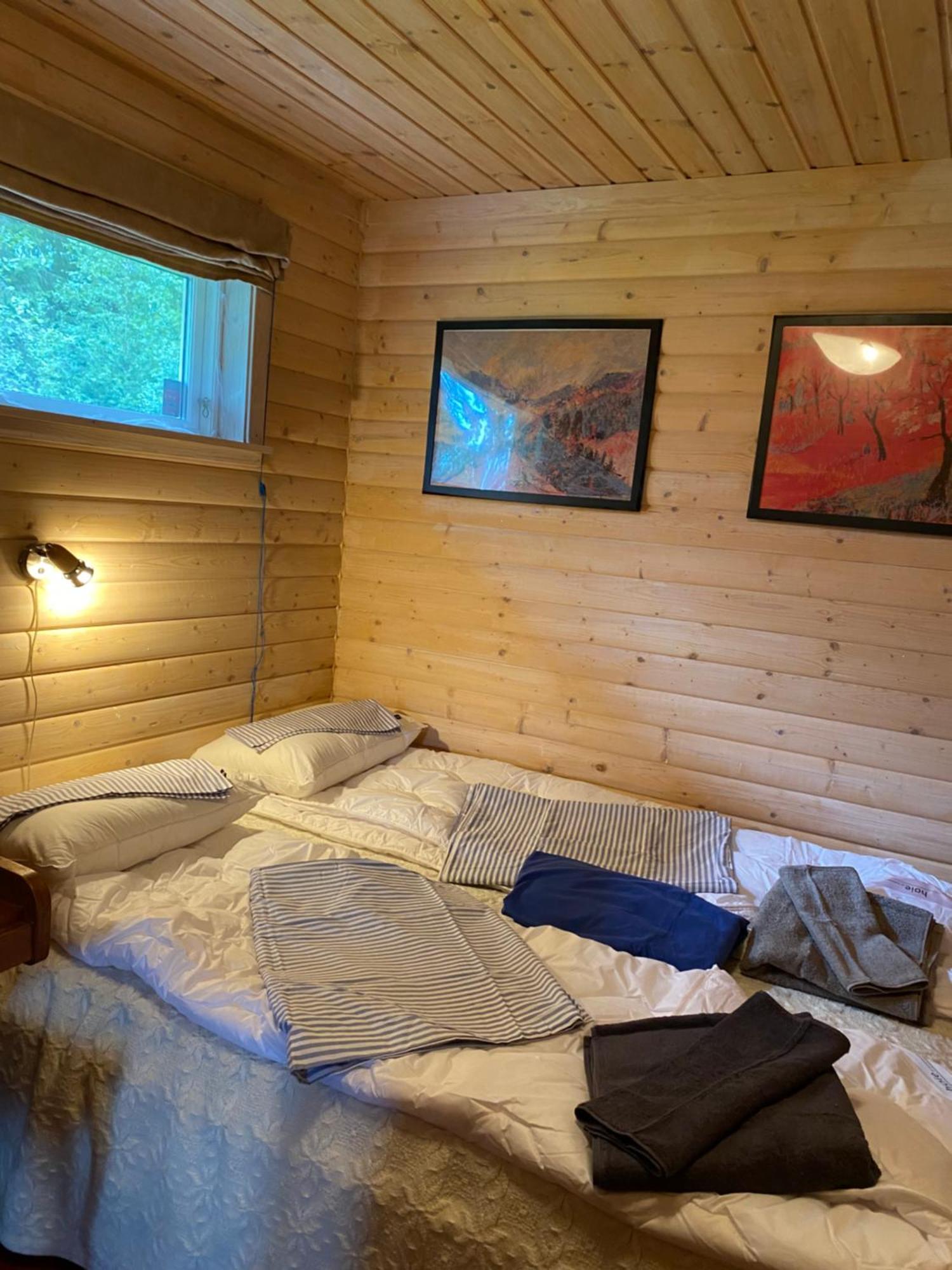 Koselig Hytte I Sverige 20 Minutter Fra Norskegrensen Ostervallskog Töcksfors Zewnętrze zdjęcie