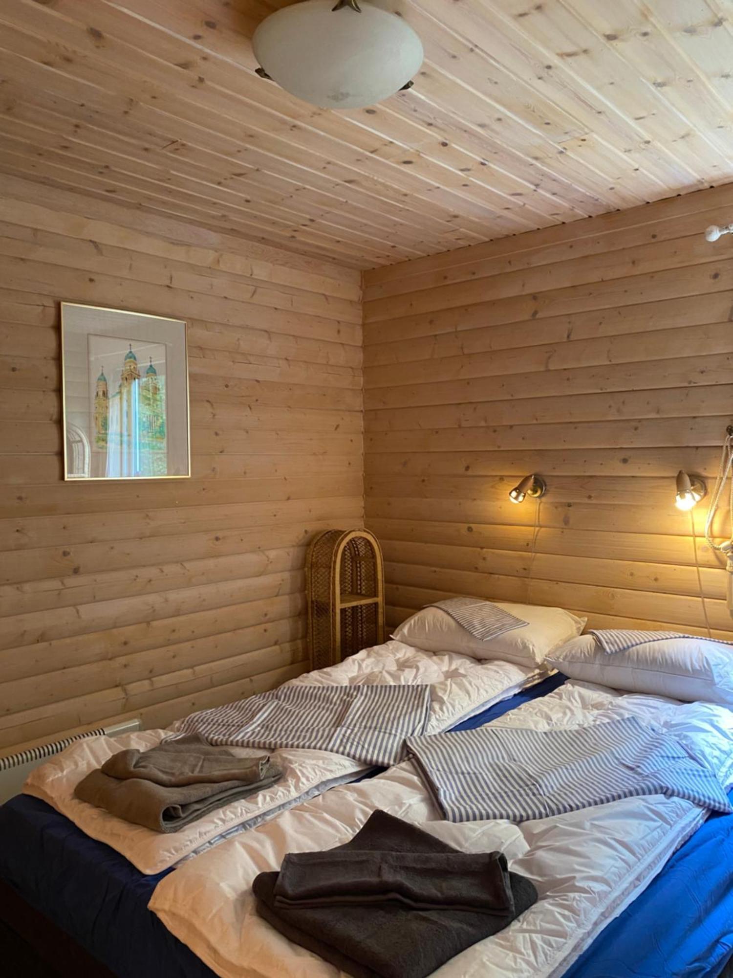 Koselig Hytte I Sverige 20 Minutter Fra Norskegrensen Ostervallskog Töcksfors Zewnętrze zdjęcie